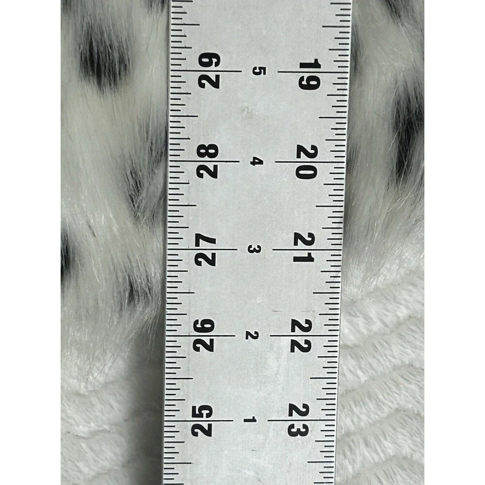 Michael Kors Faux Fur Vest Medium Black White Leopard Cropped Lined Mob Wife
